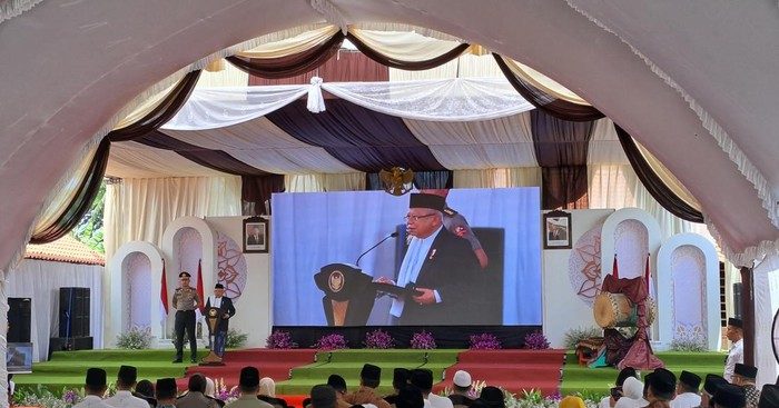 wakil presiden maruf amin di pondok pesantren al hidayah kauman lasem rembang jawa tengah lisyedetikcom 169 e1756089266976
